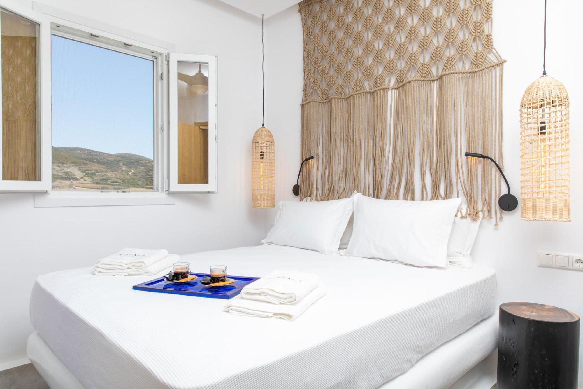 Ninemia Naxos Suites Agios Thaleleos Δωμάτιο φωτογραφία